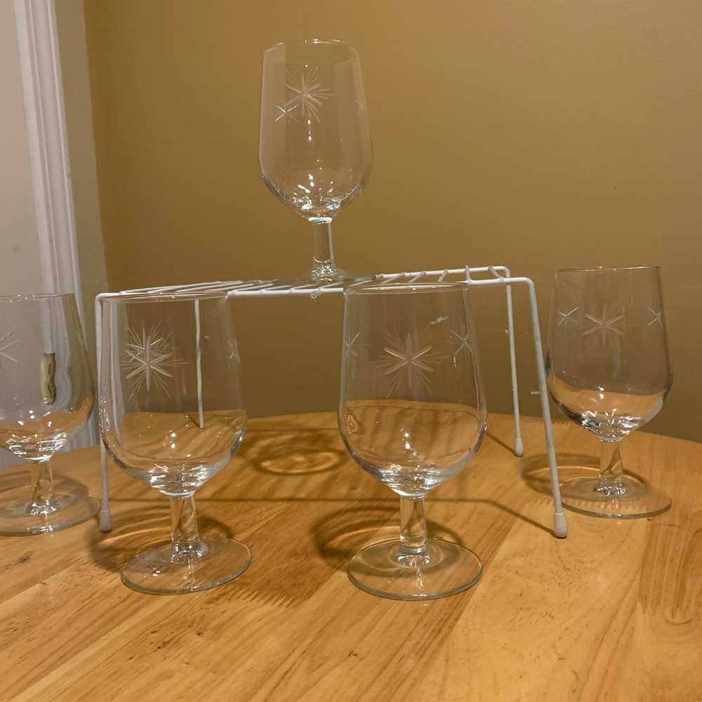 5 Vintage Star Etched Cordial Glasses .